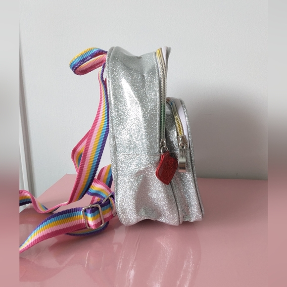 Fluffy unicorn mini backpack Universal Studios - Picture 3 of 10